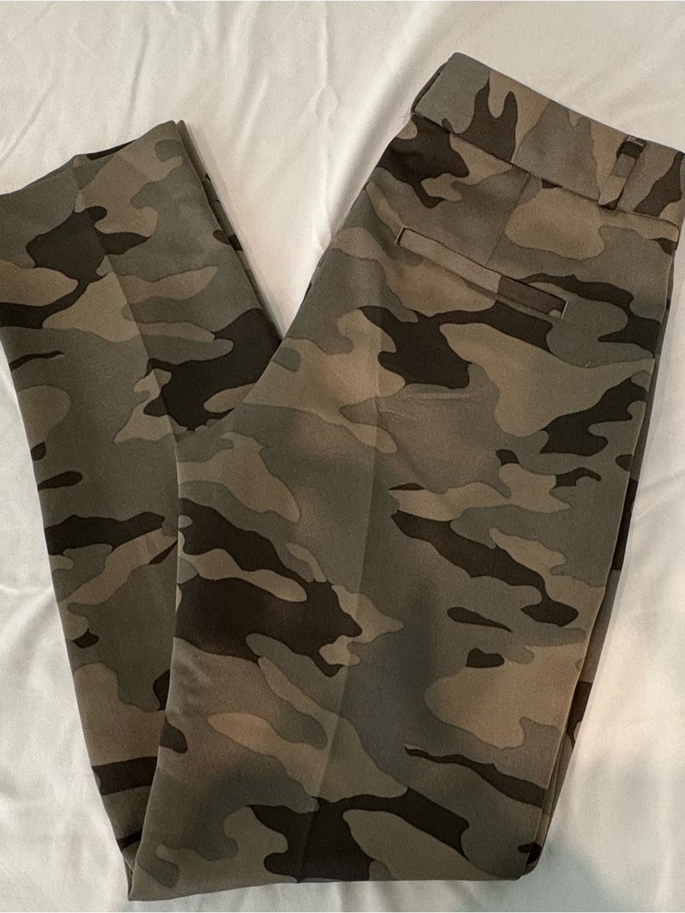 Banana Republic Women’s Camo Slim Pants - Olive & Dark Green